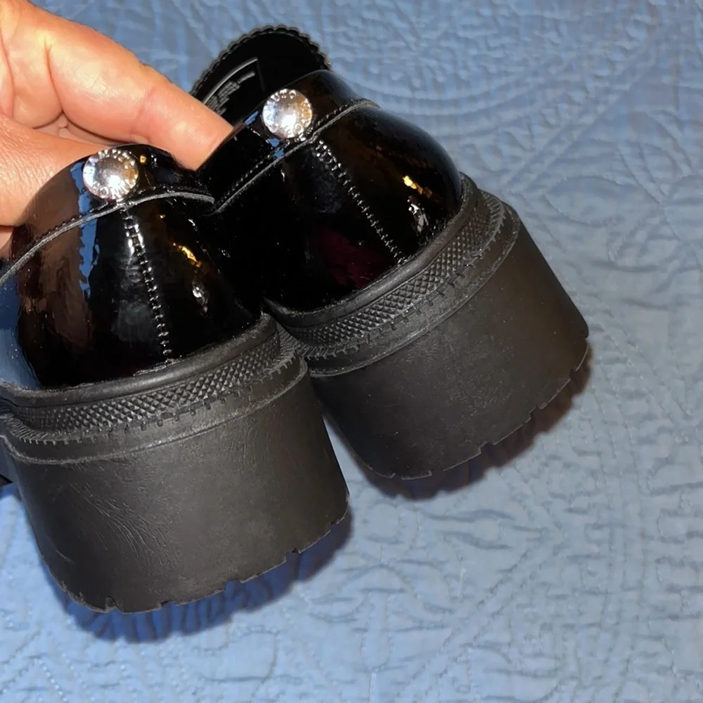 NWOT‎ Vince Camuto Dakota Loafer - Kids'